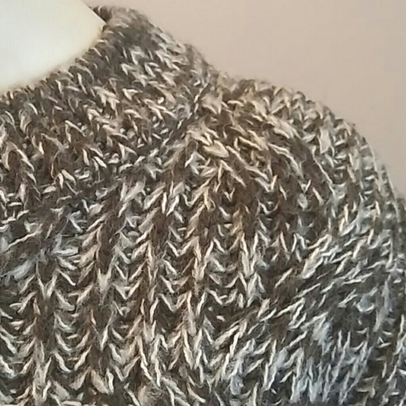 Design Lab Crew Neck Knitted Sweater - Picture 2 of 5